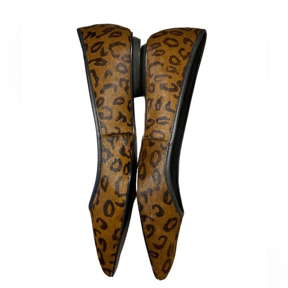 Loft Pointed Toe Flats Size 6 1/2 M - Picture 2 of 3